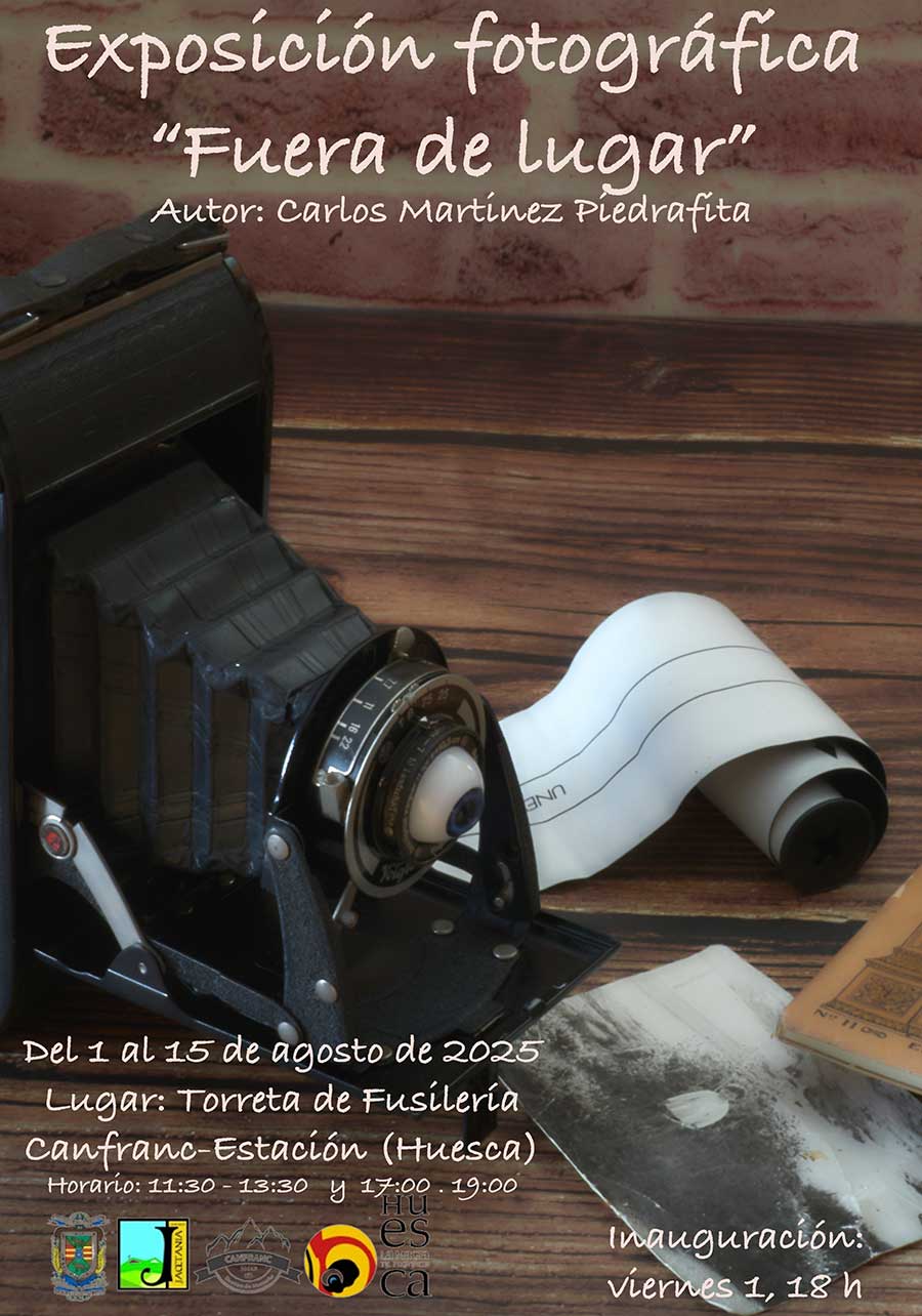 Del 1 al 15 de agosto, exposición " Fuera de Lugar" de Carlos Martínez Piedrafita. 