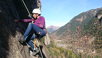 I Concentracin de Escaladores Barranco de Los Meses de ‪Canfranc‬