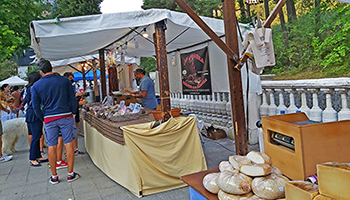 Feria gastron�mica en Canfranc Estaci�n