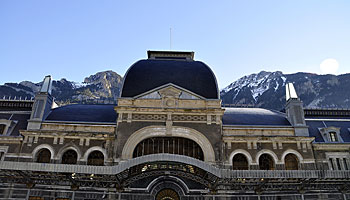 La Estacin Internacional de Ferrocarril de Canfranc - Edificio histrico